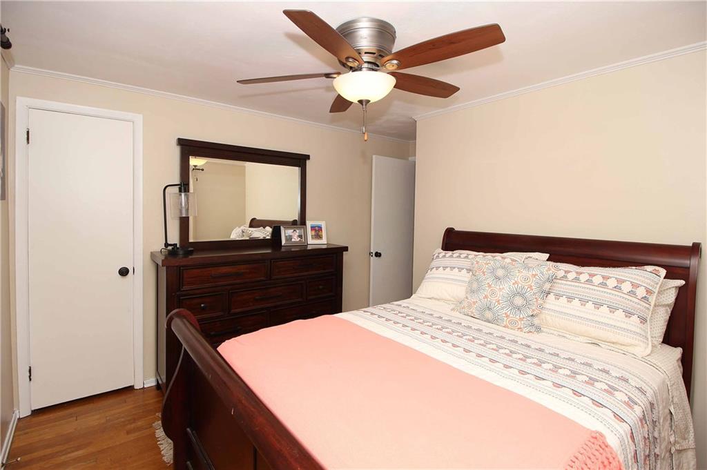 1542 Rutherford Avenue Pittsburgh, PA 15216 - Photo 10 of 16 2nd Bedroom. Plenty of room for guests!