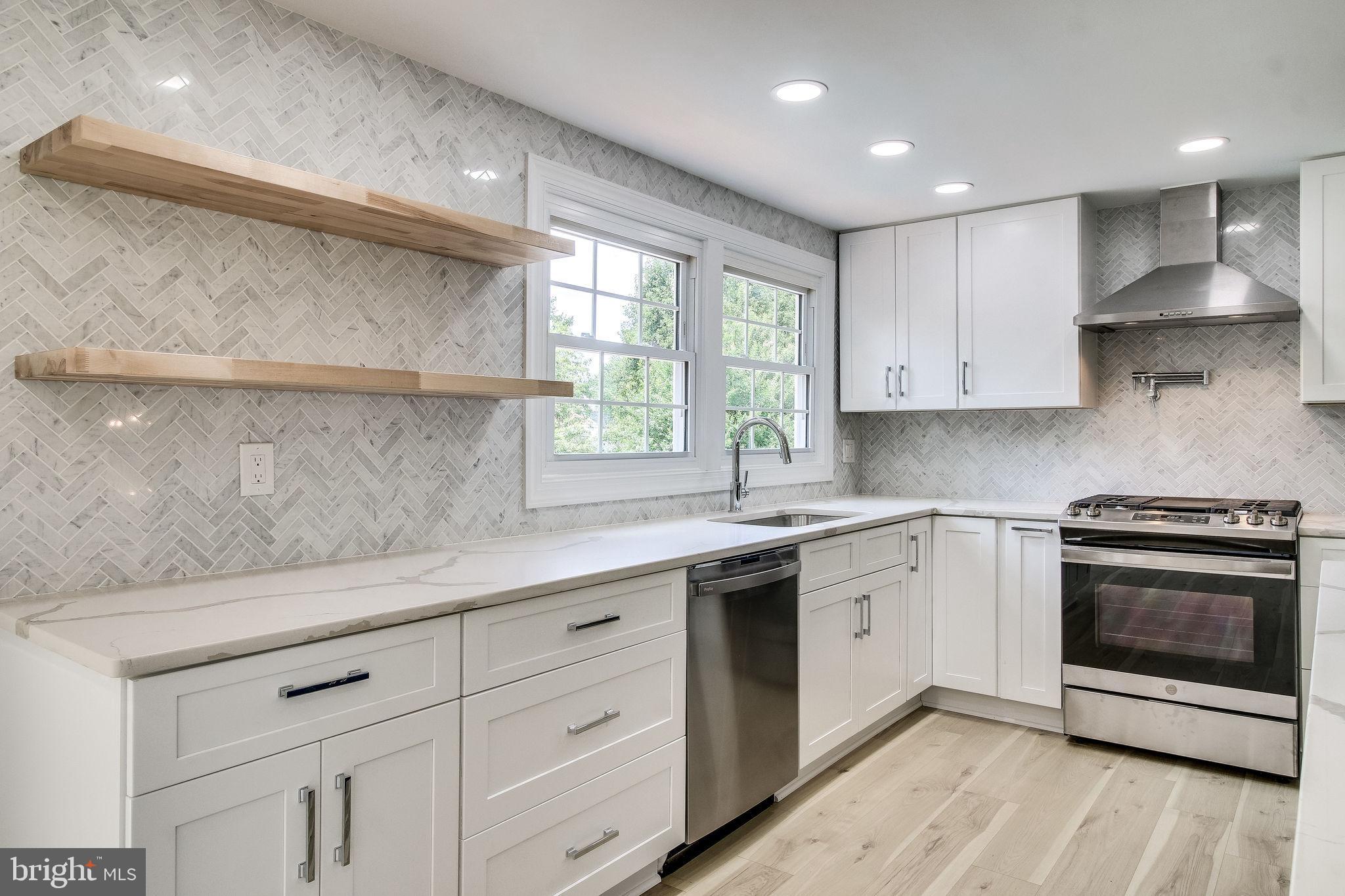 4108 Port Rae Lane Fairfax, VA 22033 - Photo 24 of 107 Gallery Image 24