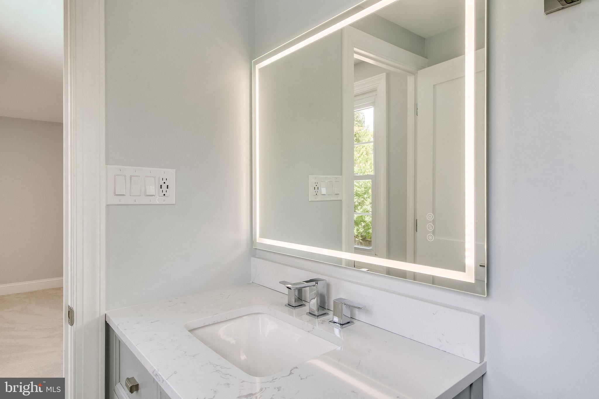 4108 Port Rae Lane Fairfax, VA 22033 - Photo 39 of 107 Gallery Image 39