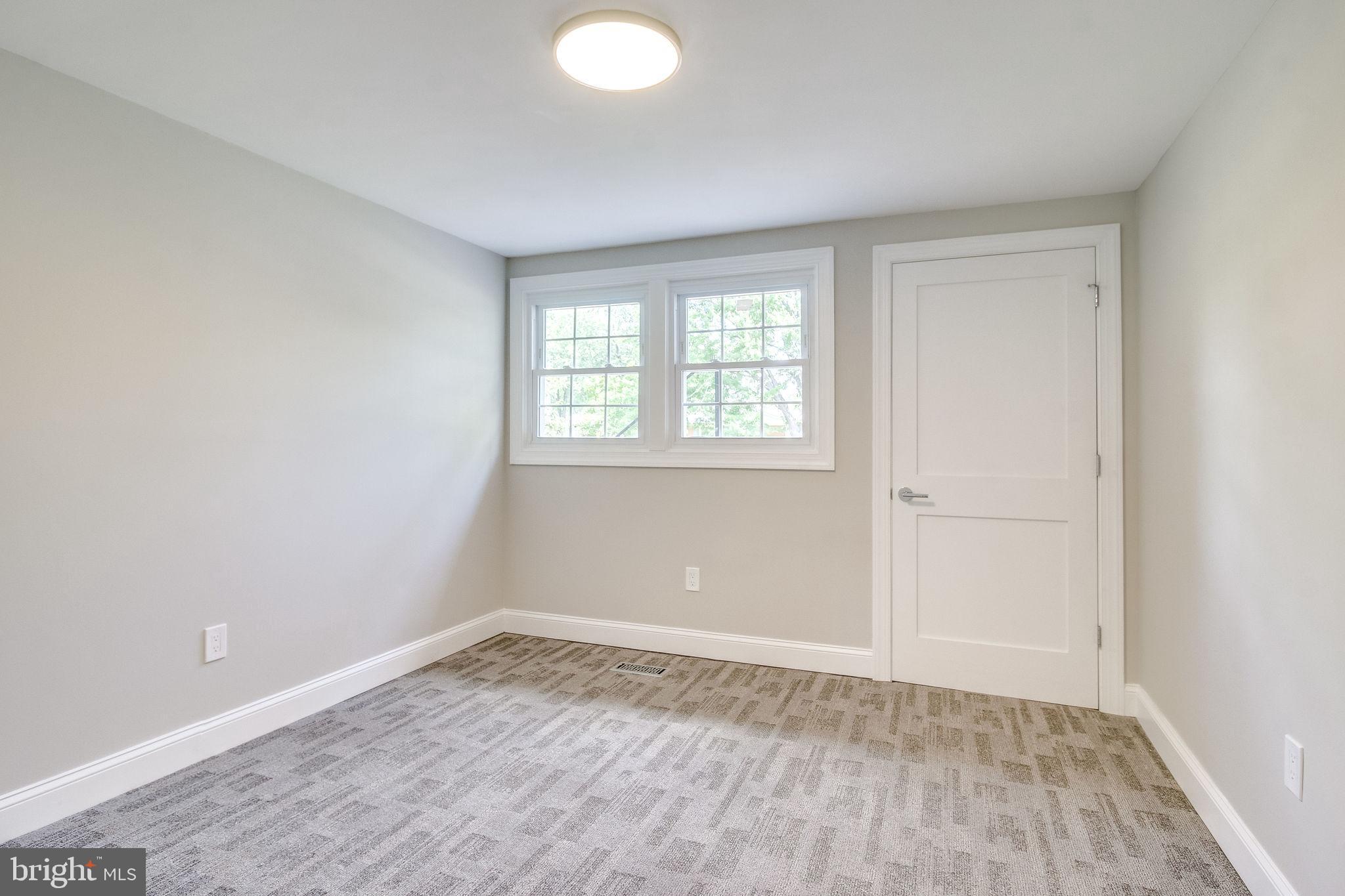 4108 Port Rae Lane Fairfax, VA 22033 - Photo 54 of 107 Gallery Image 54