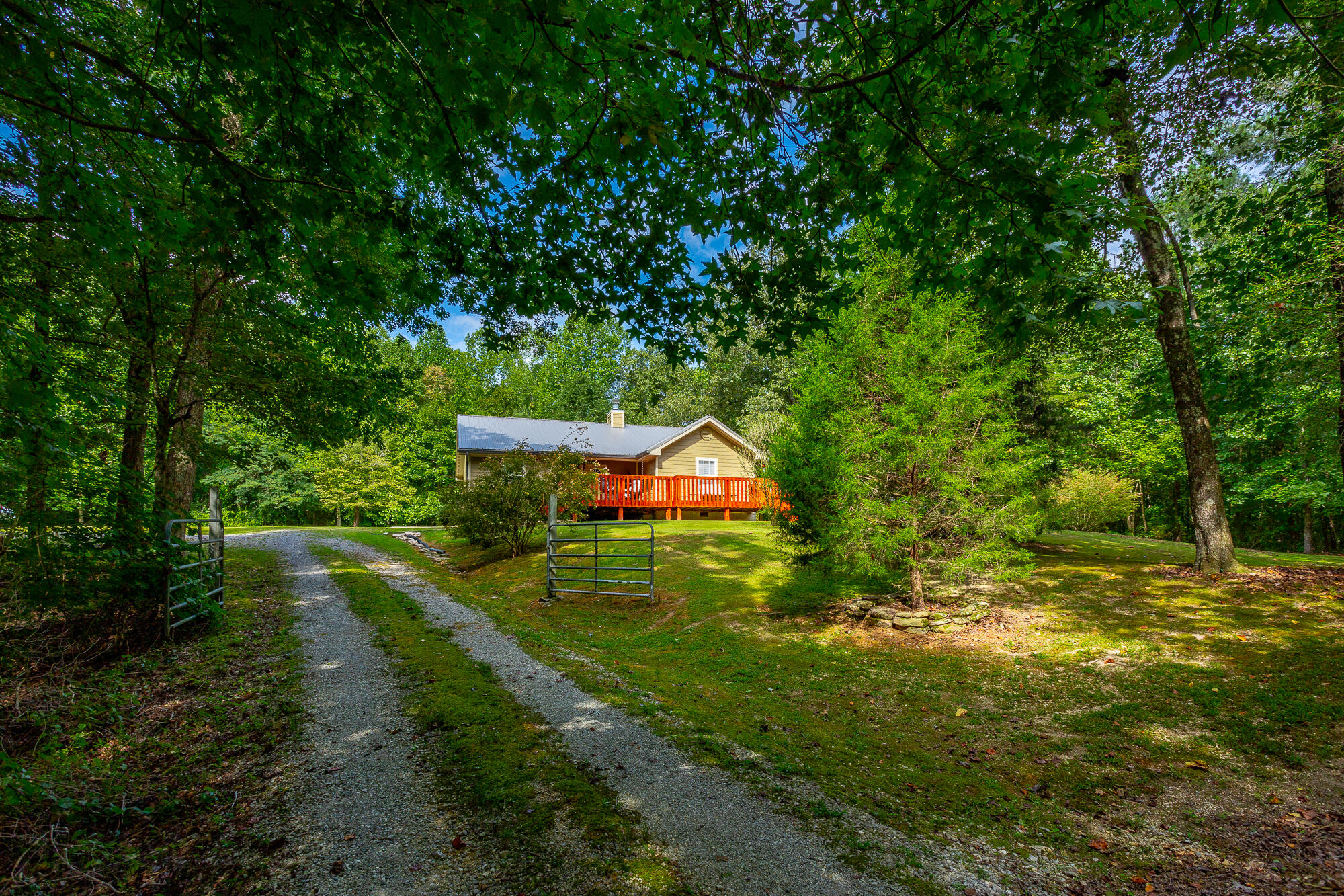 1006 West Schmitt Road Rossville, GA 30741 - Photo 2 of 91 1006 W Schmitt Rd. HD-55