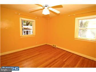 1119 Orleans Road Cheltenham, PA 19012 - Photo 8 of 12 Bedroom 2