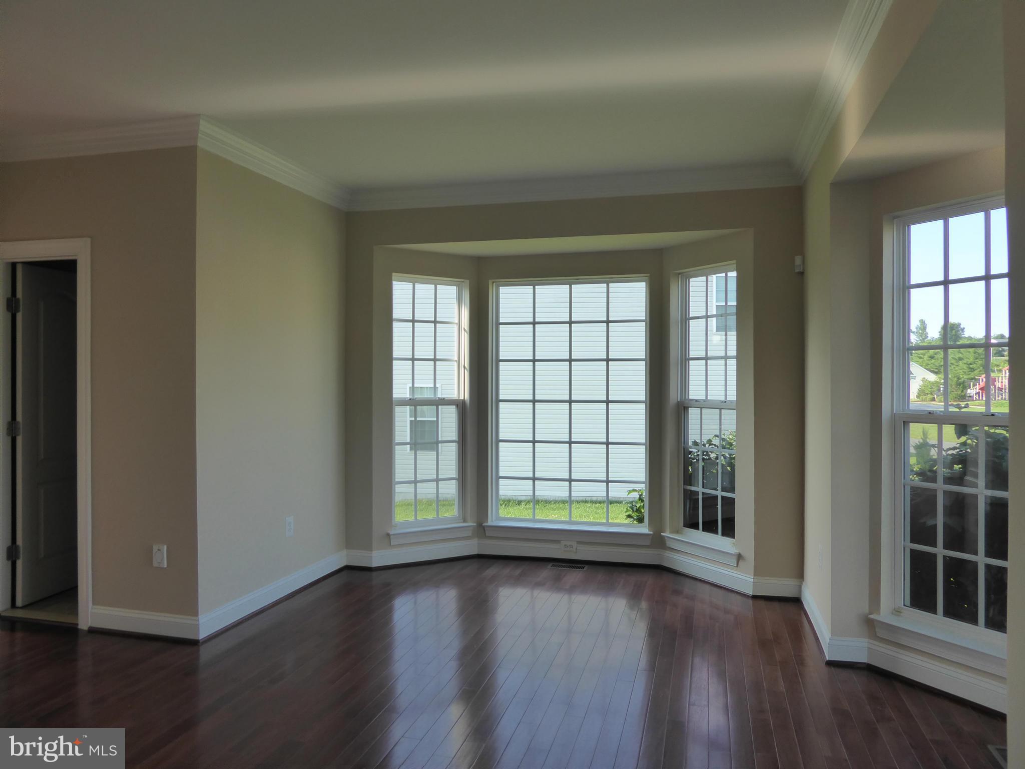 2053 Chesterfield Road Locust Grove, VA 22508 - Photo 3 of 22 Living Room