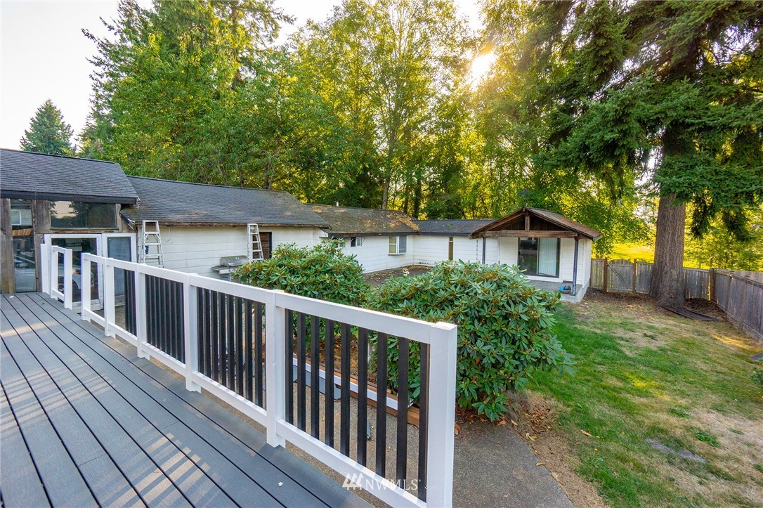 6618 Willow Road Everett, WA 98203 - Photo 13 of 15 a view of a house with a yard