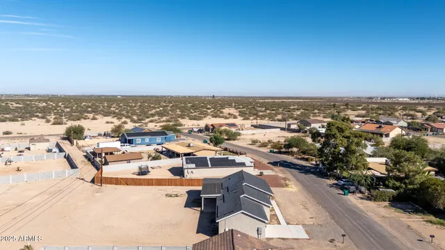 a view of a parking space