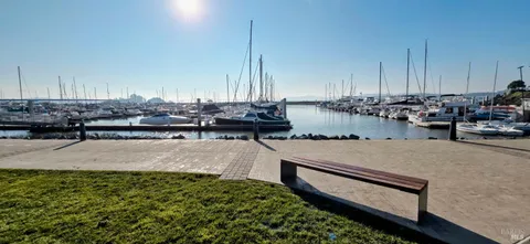 $2,265,000 | 136 Peacock Drive, San Rafael, CA 94901