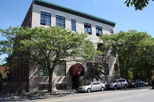 $1,700 | 24 Norman Street, Unit 304, Salem, MA 01970