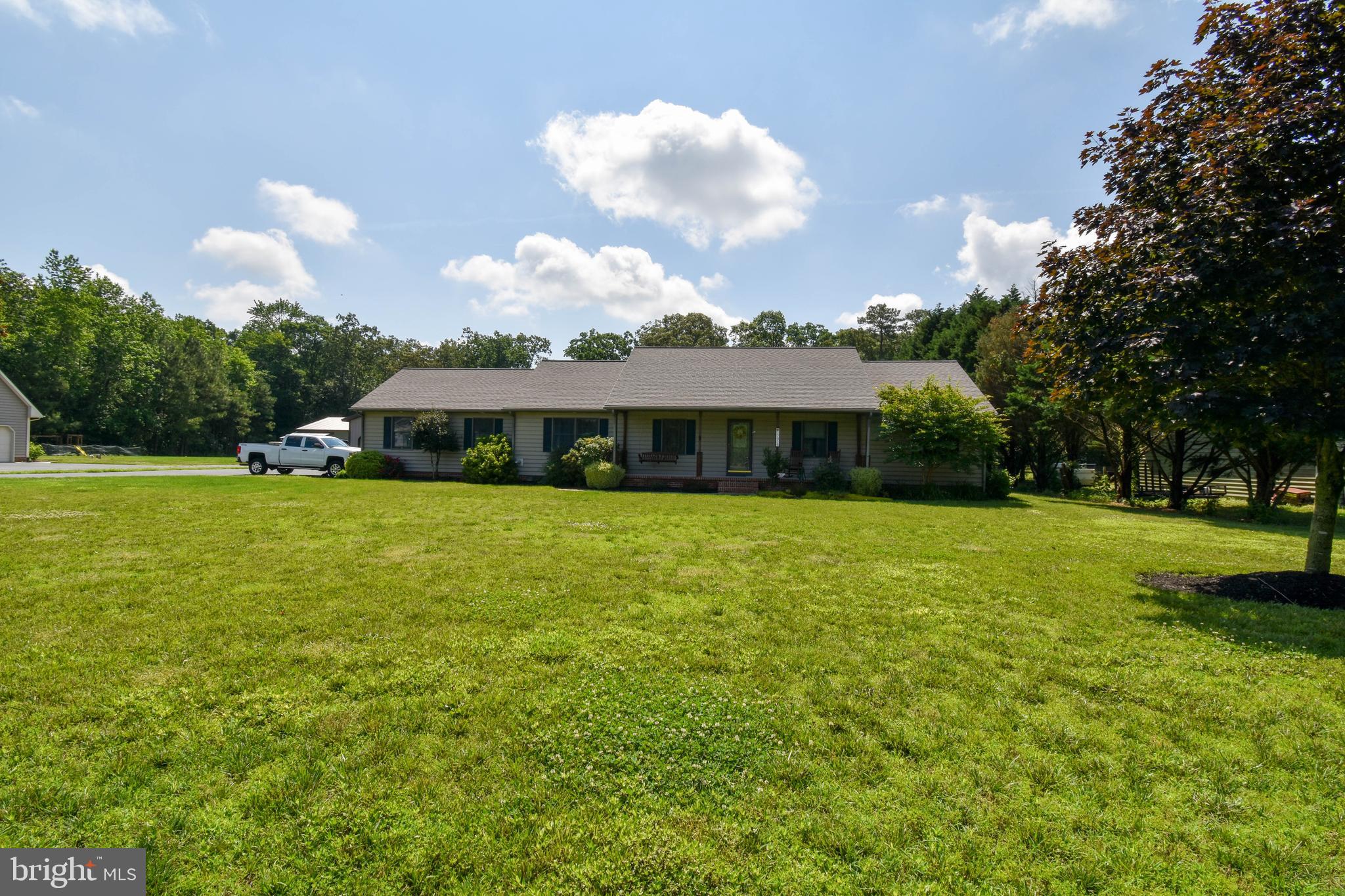 Welcome Home to Peterkins Road