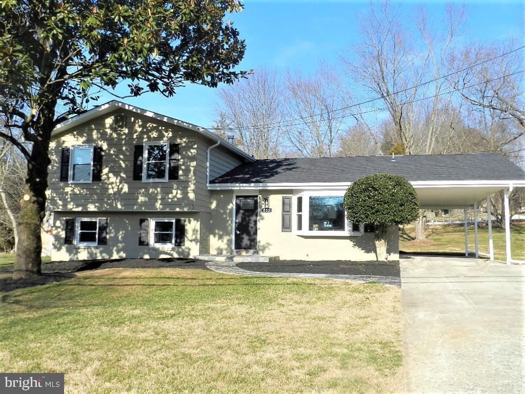 213 Beaumont Road Silver Spring, MD 20904 - Photo 1 of 39 Great curb appeal! Best of Sherwood Forest!
