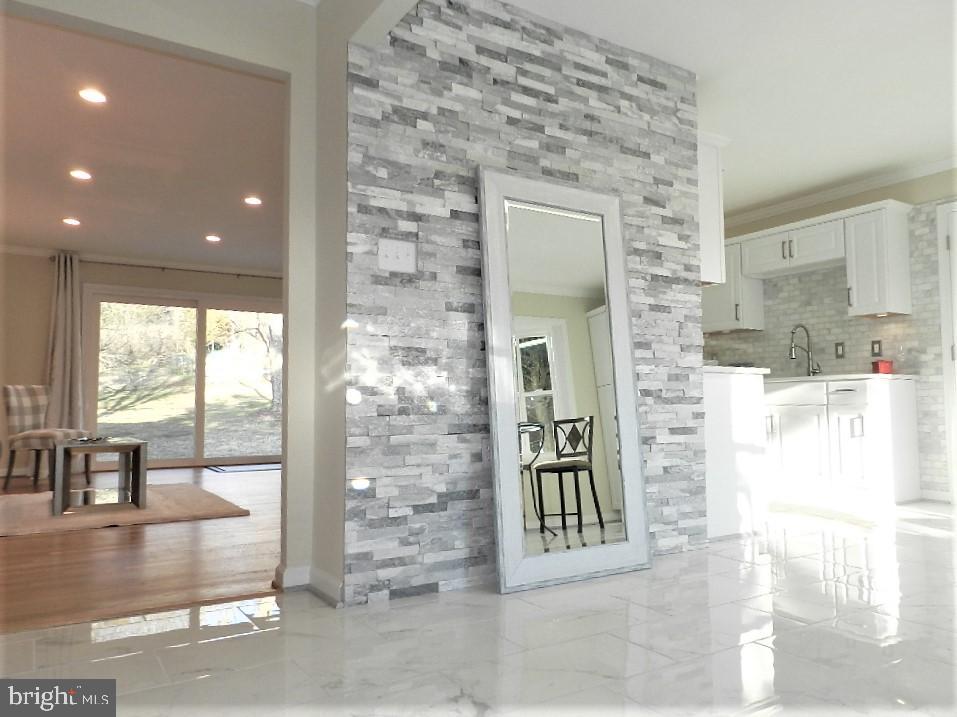 213 Beaumont Road Silver Spring, MD 20904 - Photo 2 of 39 Exposed quartz accent wall