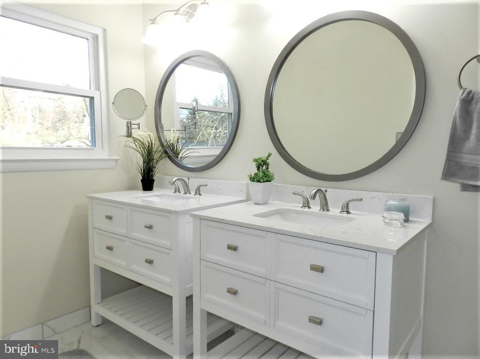 213 Beaumont Road Silver Spring, MD 20904 - Photo 20 of 39 Primary bath w double 36" quartz vanities