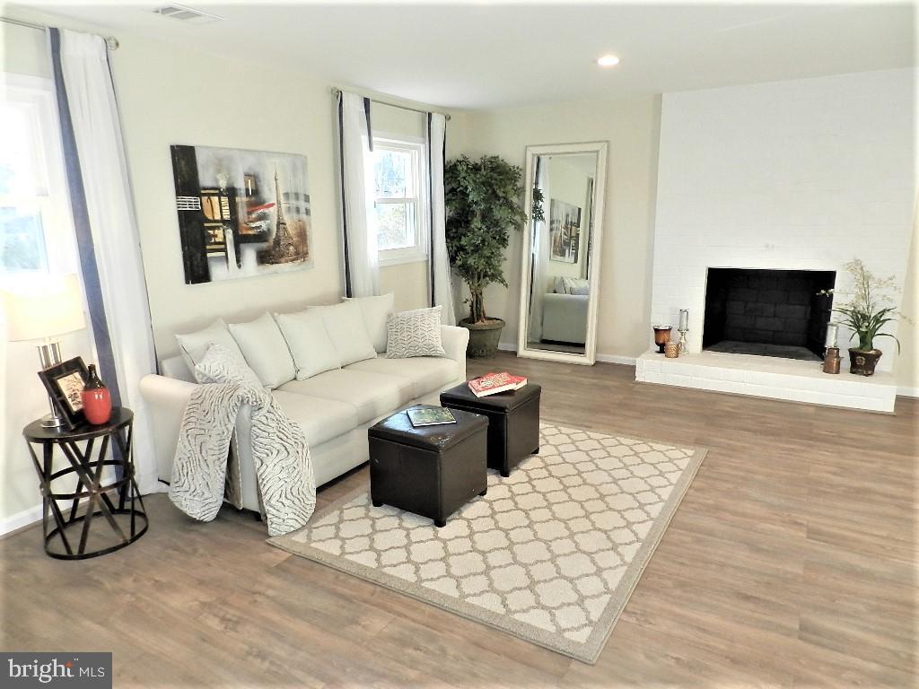 213 Beaumont Road Silver Spring, MD 20904 - Photo 24 of 39 HUGE Family room w wood burning fire place