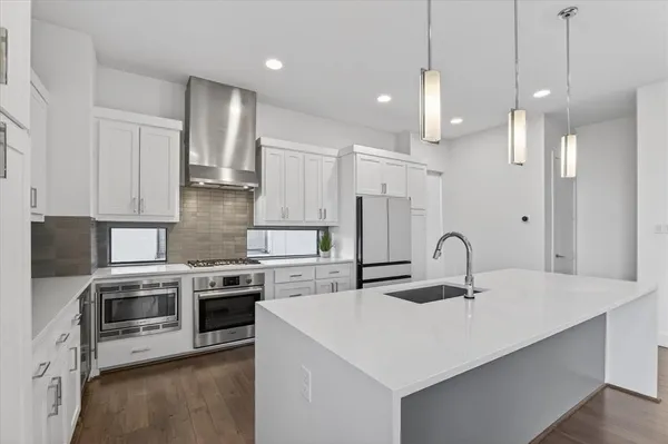 $715,000 | 4905 Camdale Court, Dallas, TX 75204