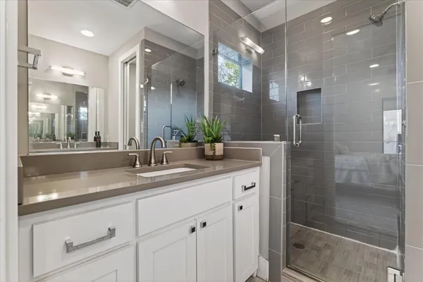 $715,000 | 4905 Camdale Court, Dallas, TX 75204