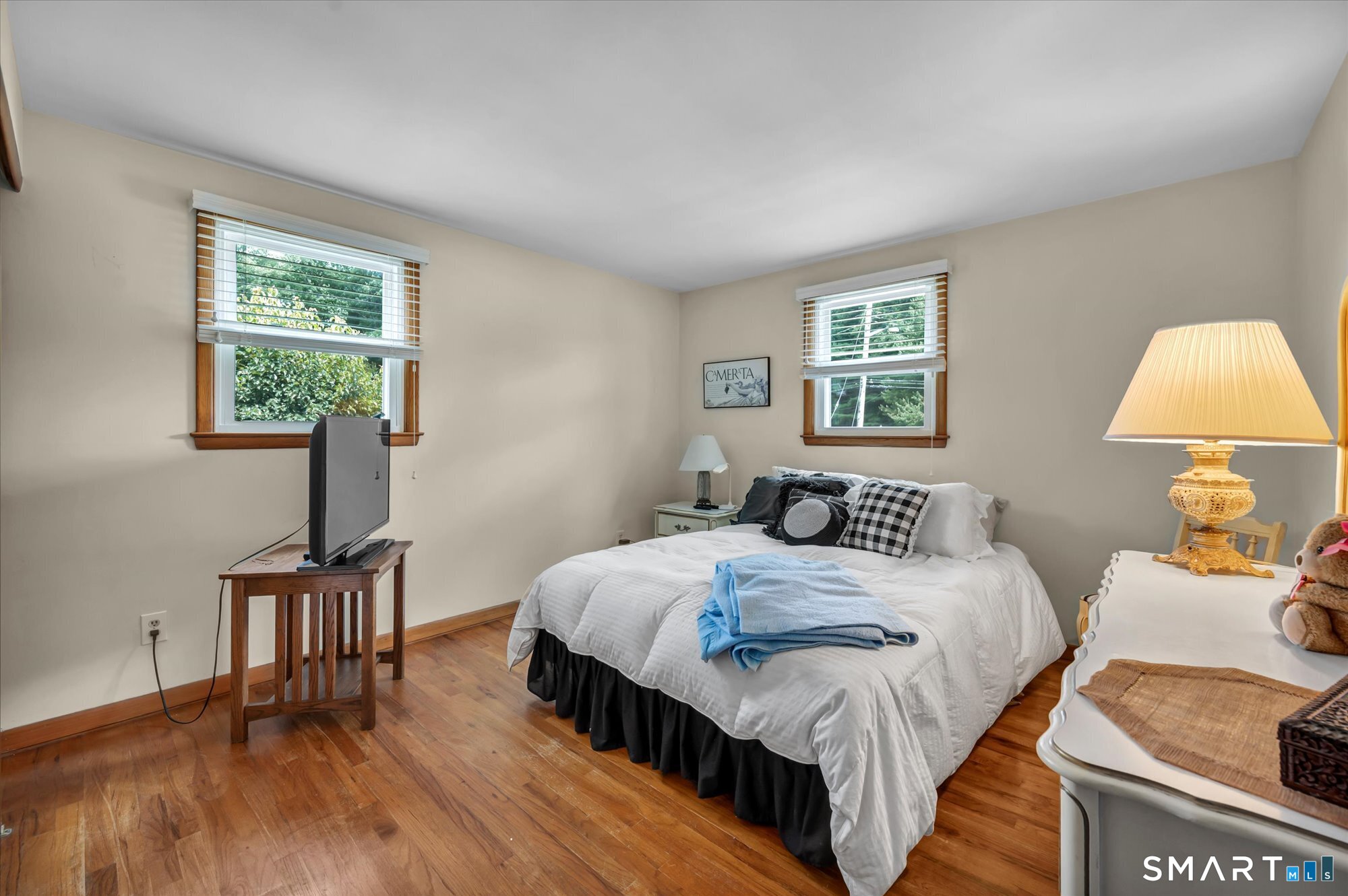 54 Exeter Road Hamden, CT 06518 - Photo 24 of 40