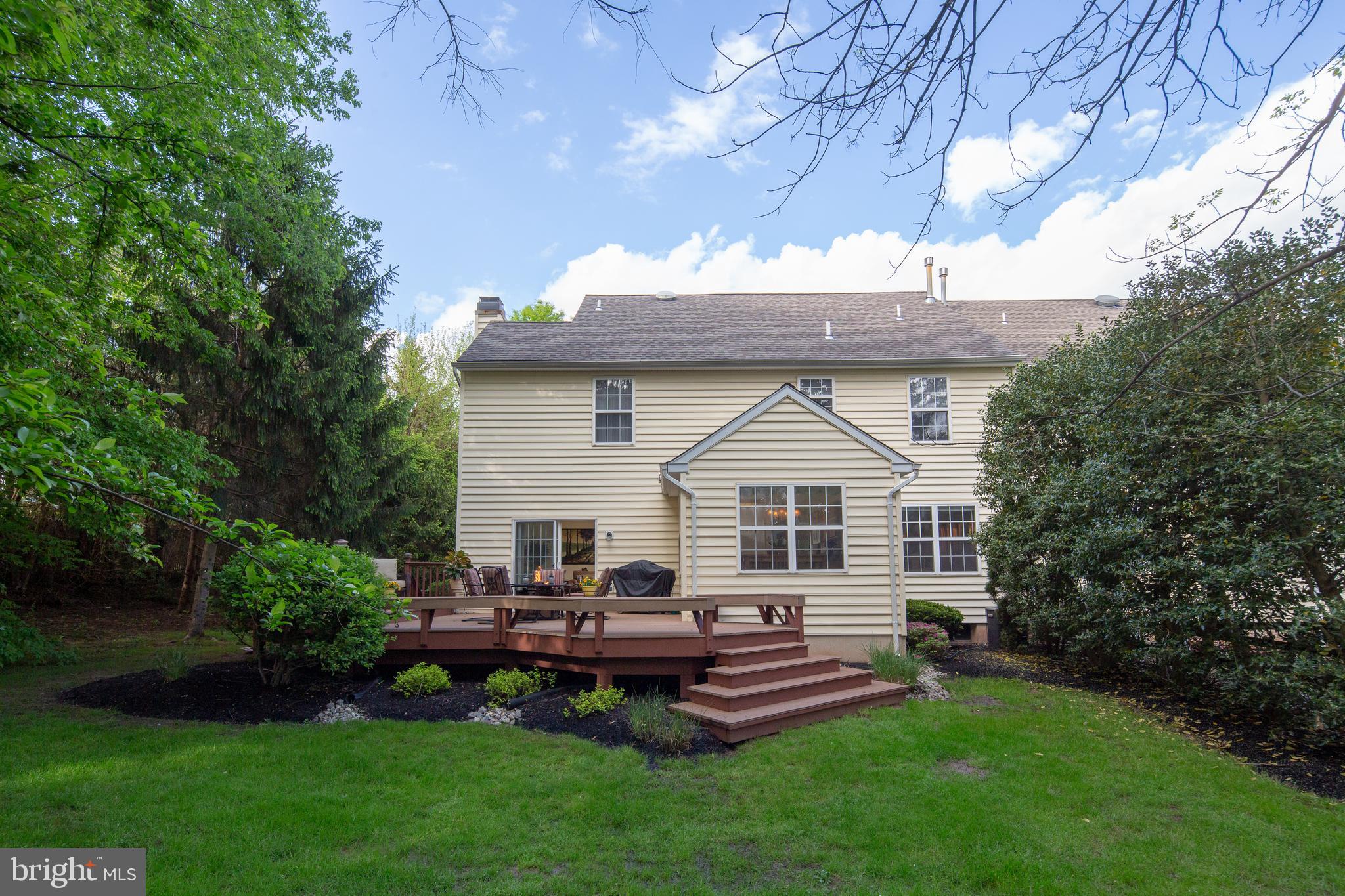 35 Sterling Crest Court Doylestown, PA 18901 - Photo 13 of 25