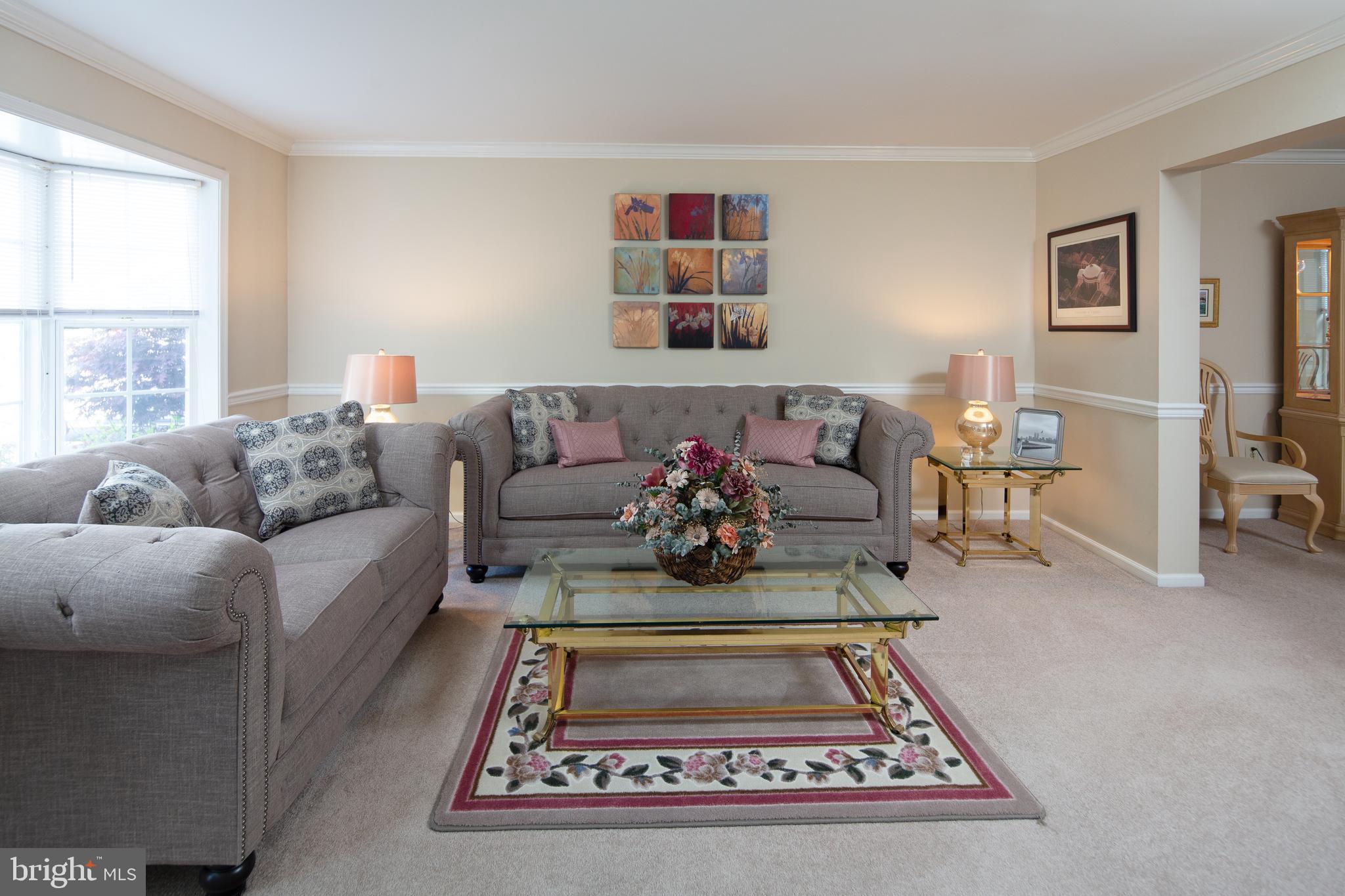 35 Sterling Crest Court Doylestown, PA 18901 - Photo 4 of 25