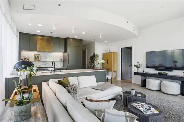 $849,900 | 905 Juniper Street Northeast, Unit 516, Atlanta, GA 30309