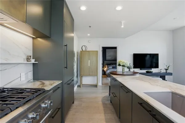 $849,900 | 905 Juniper Street Northeast, Unit 516, Atlanta, GA 30309