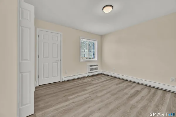 $3,000 | 113 Park Avenue, Unit 15, Danbury, CT 06810