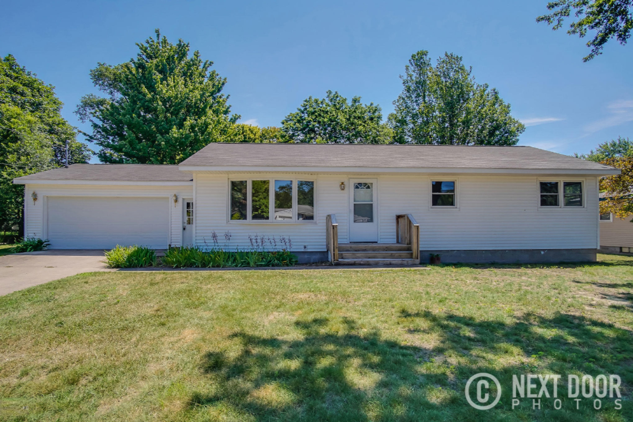 1342 Vesta Road Muskegon, MI 49445 - Photo 1 of 33 DSC08780Blended