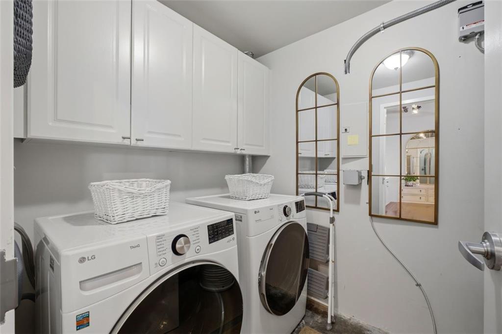 3235 Roswell Road Northeast, Unit 402 Atlanta, GA 30305 - Photo 21 of 35