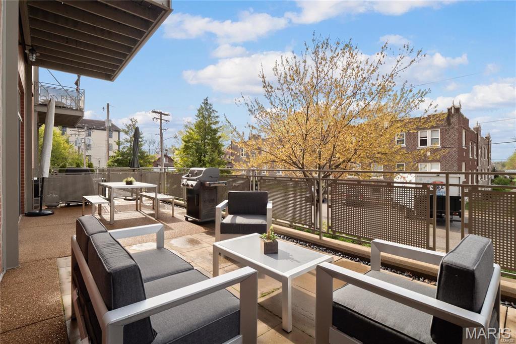 6340 Clayton Road, Unit 103 St. Louis, MO 63117 - Photo 12 of 28