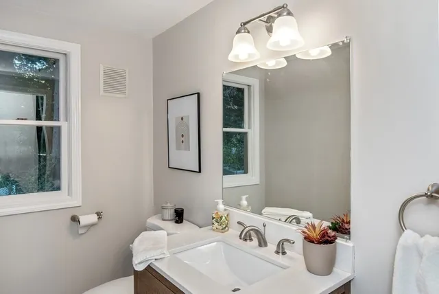 $7,900 | 29 Burke Lane, Wellesley, MA 02481