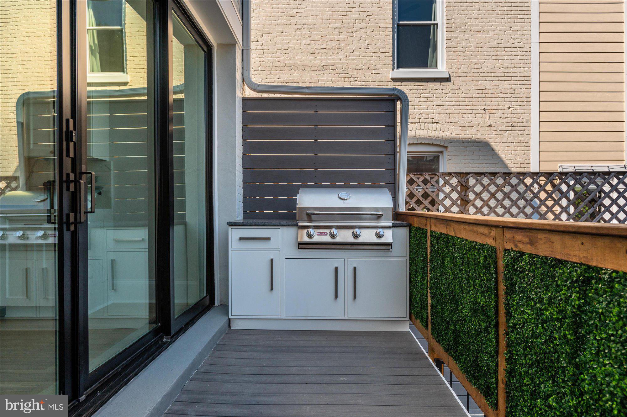 110 R Street Northeast Washington, DC 20002 - Photo 38 of 45