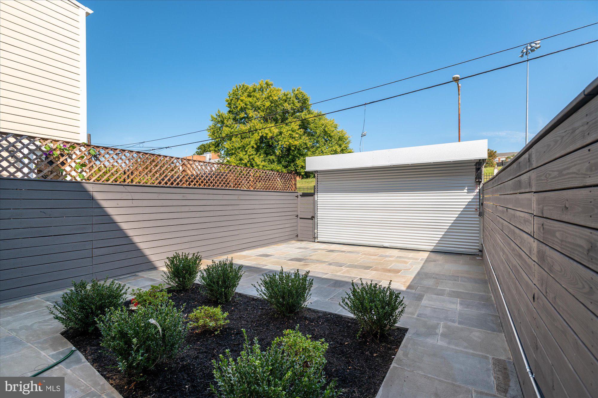 110 R Street Northeast Washington, DC 20002 - Photo 41 of 45