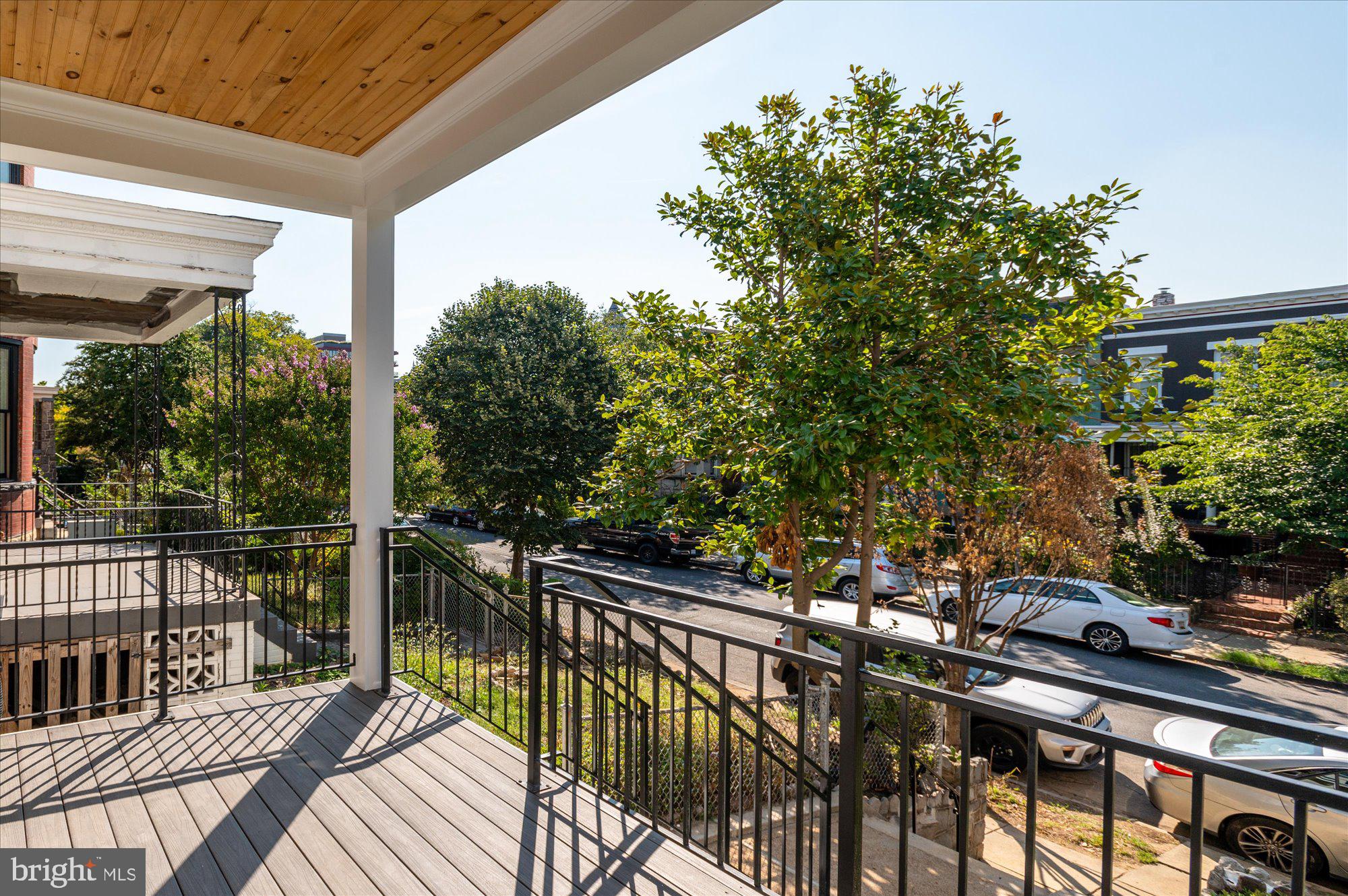 110 R Street Northeast Washington, DC 20002 - Photo 5 of 45