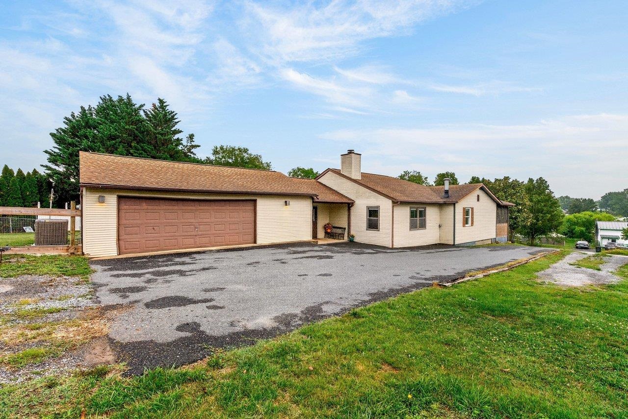 63 Westgate Road Verona, VA 24482 - Photo 8 of 63 Gallery Image 8