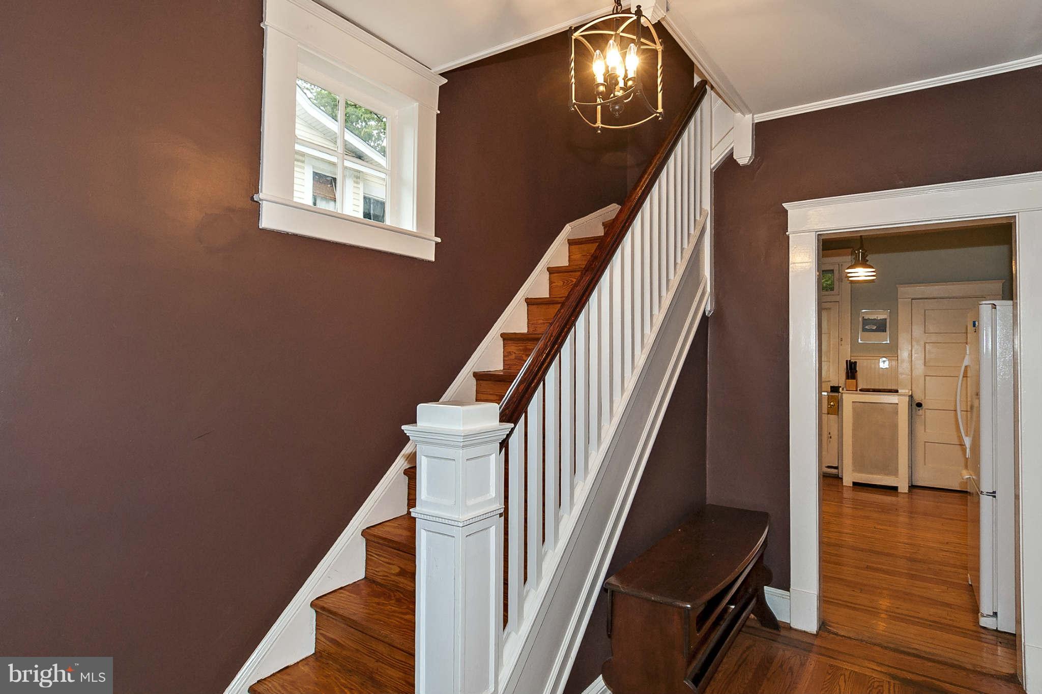 31 Edmondson Ridge Road Baltimore, MD 21228 - Photo 3 of 22 a view of entryway and hall with wooden floor
