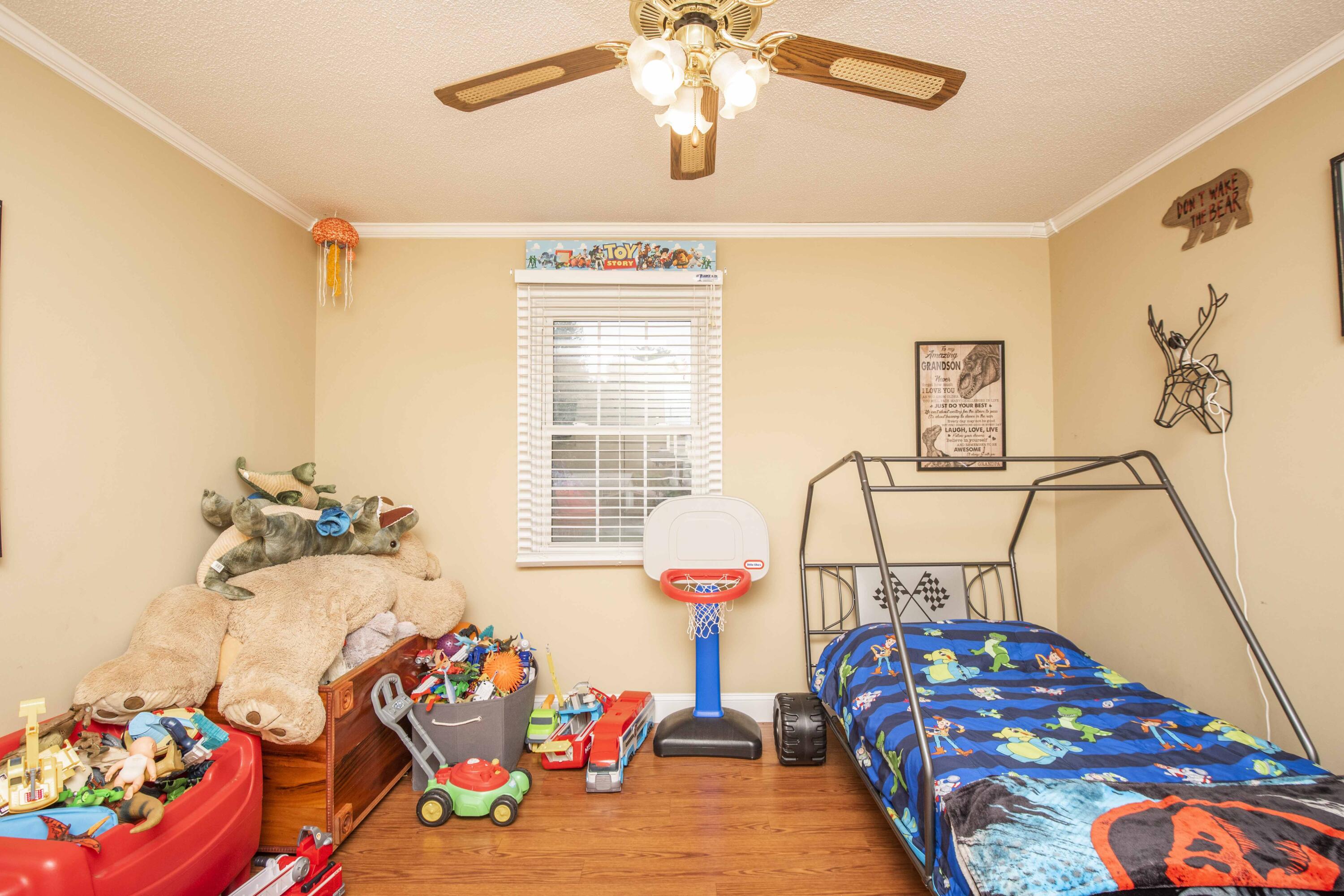 191 Casey Road Harriman, TN 37748 - Photo 23 of 39 Bedroom 2