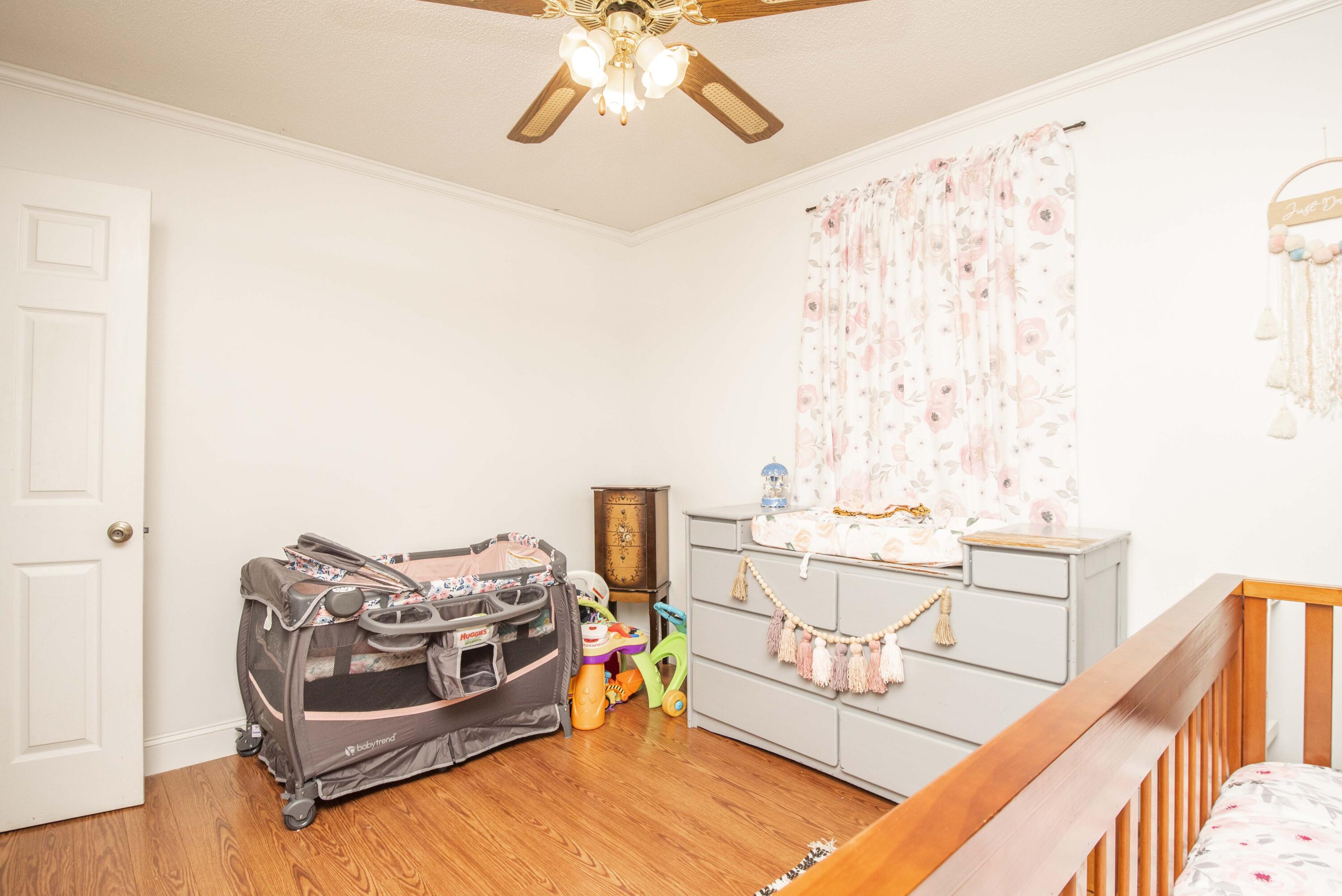 191 Casey Road Harriman, TN 37748 - Photo 24 of 39 Bedroom 3