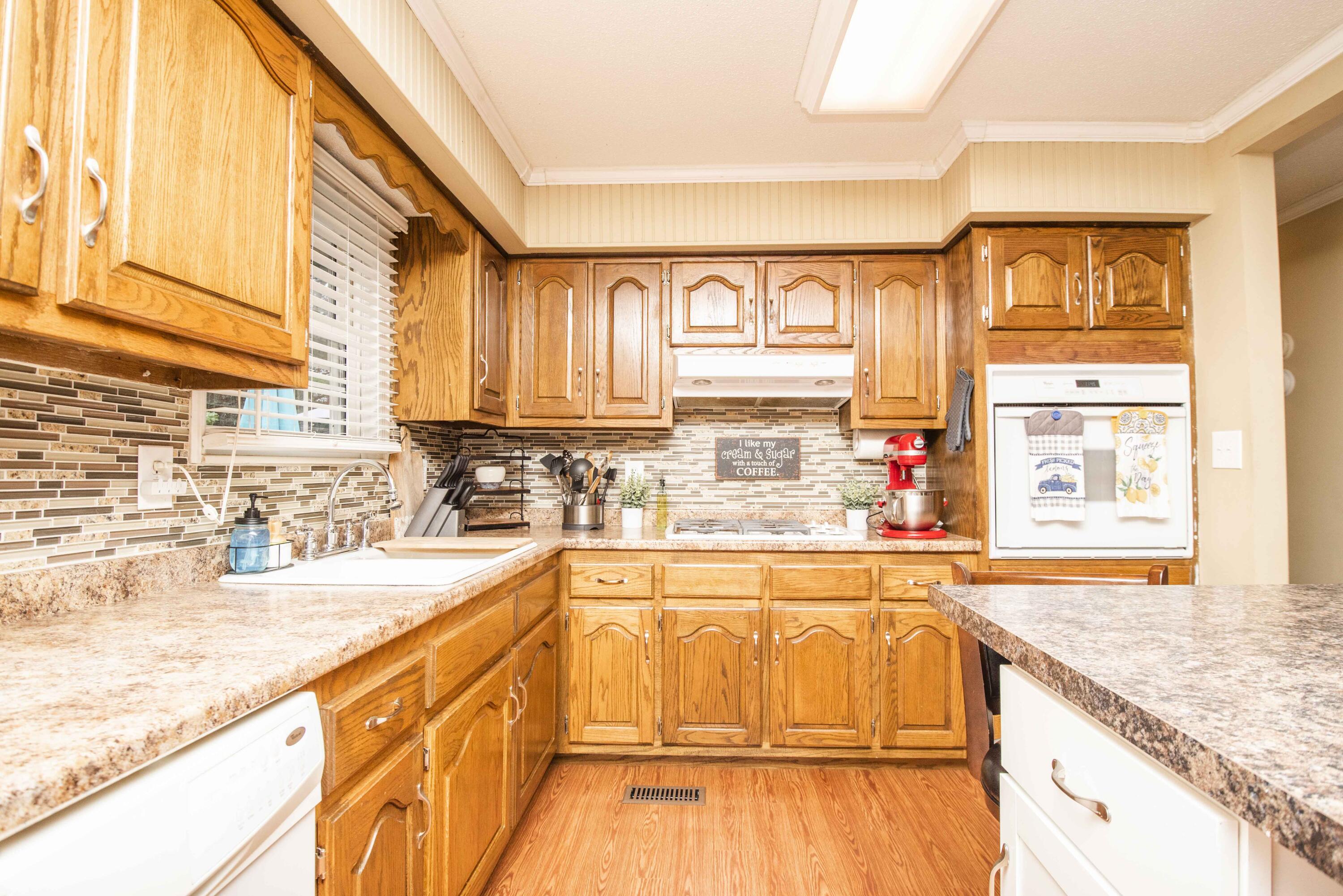 191 Casey Road Harriman, TN 37748 - Photo 8 of 39 Kitchen