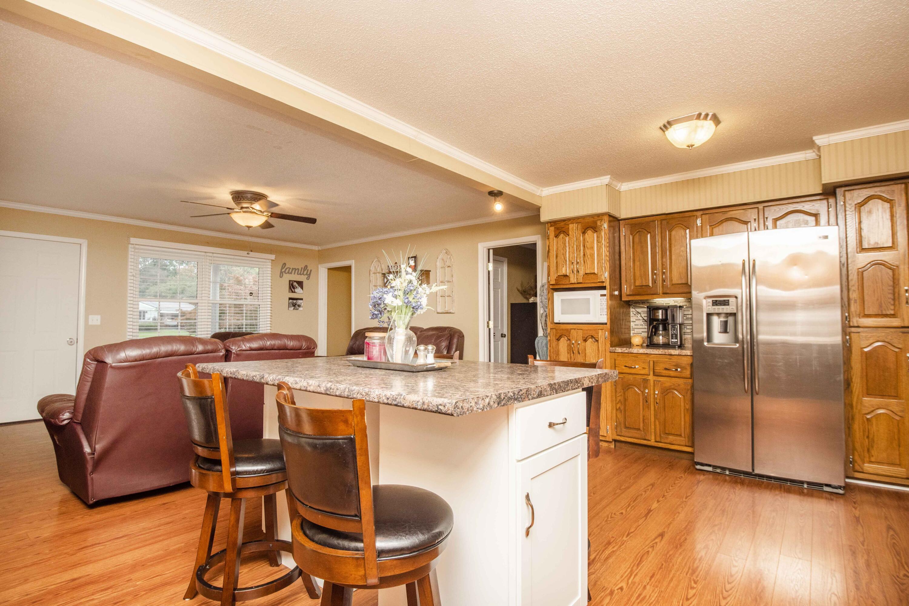 191 Casey Road Harriman, TN 37748 - Photo 10 of 39 Kitchen