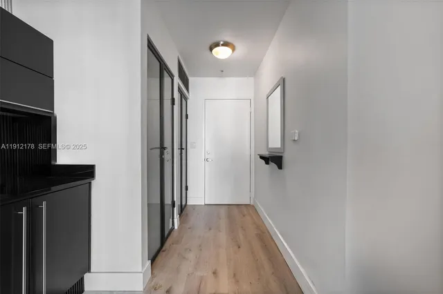 $725,000 | 690 Southwest 1st Court, Unit 2101, Miami, FL 33130