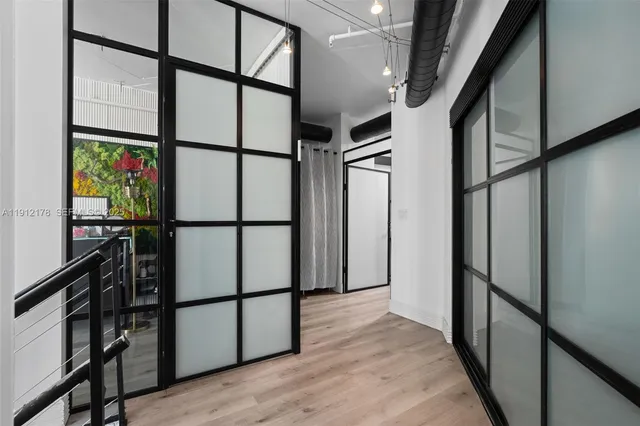 $725,000 | 690 Southwest 1st Court, Unit 2101, Miami, FL 33130