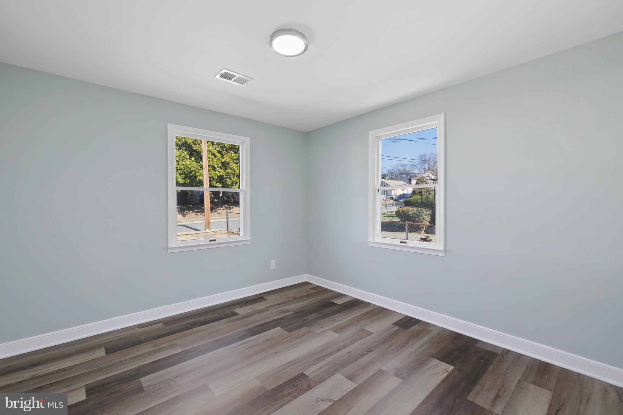 2710 Sheraton Street Silver Spring, MD 20906 - Photo 21 of 42 Bedroom 1