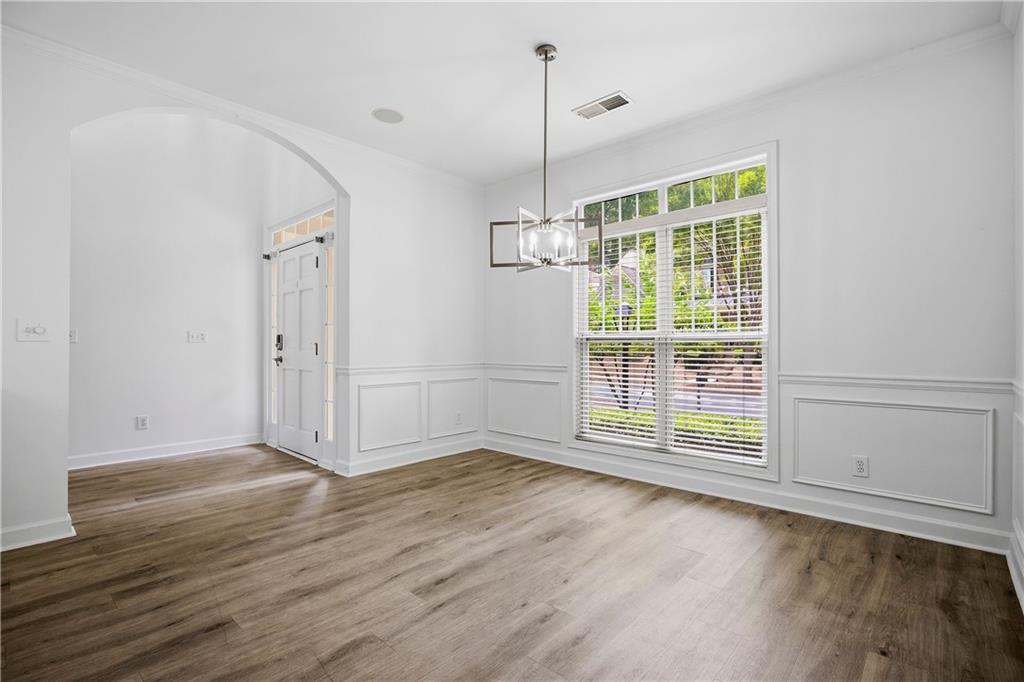 870 Scales Road Suwanee, GA 30024 - Photo 3 of 28