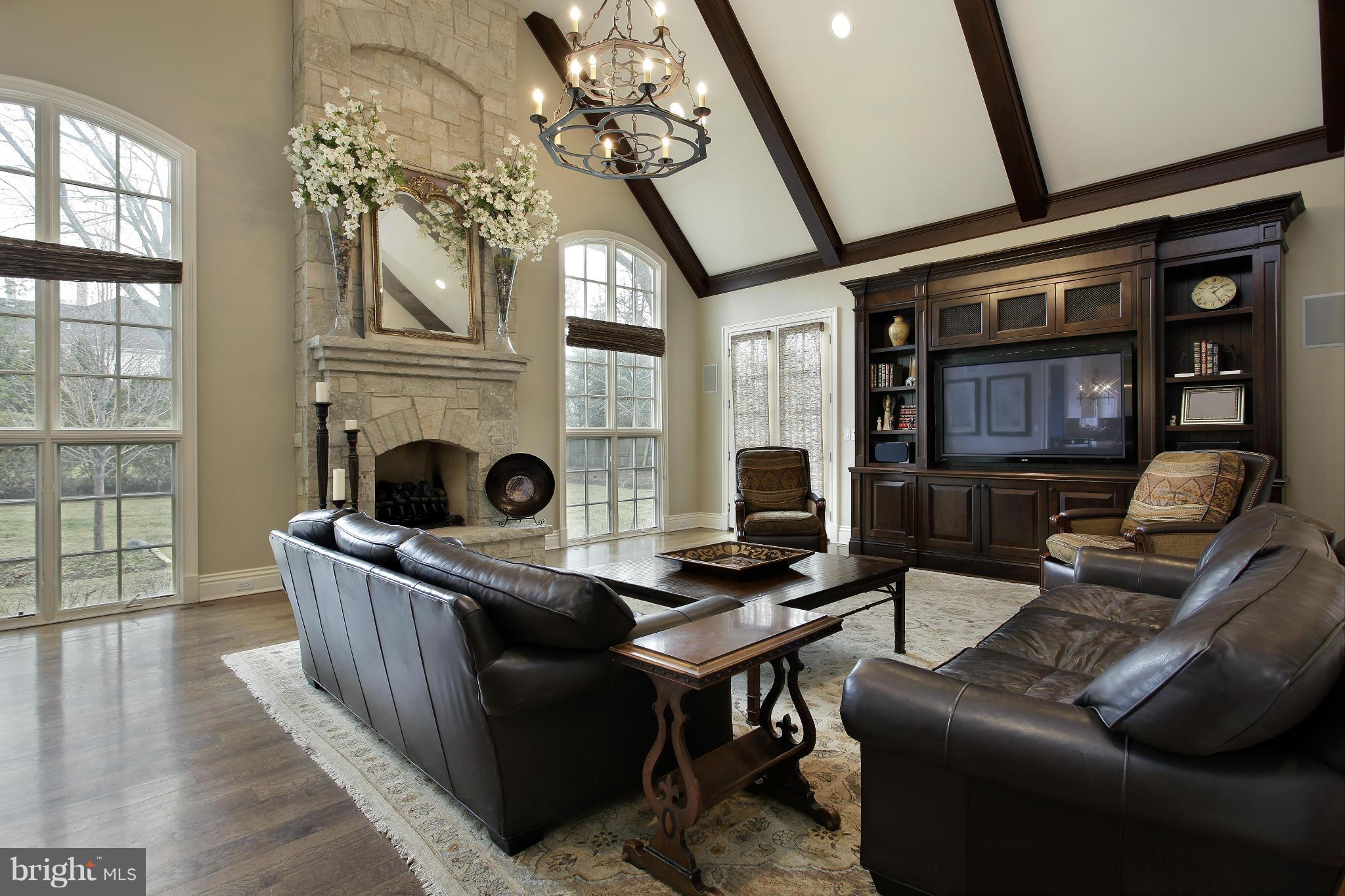 2043 Old Valley Road Stevenson, MD 21153 - Photo 6 of 10 Family Room