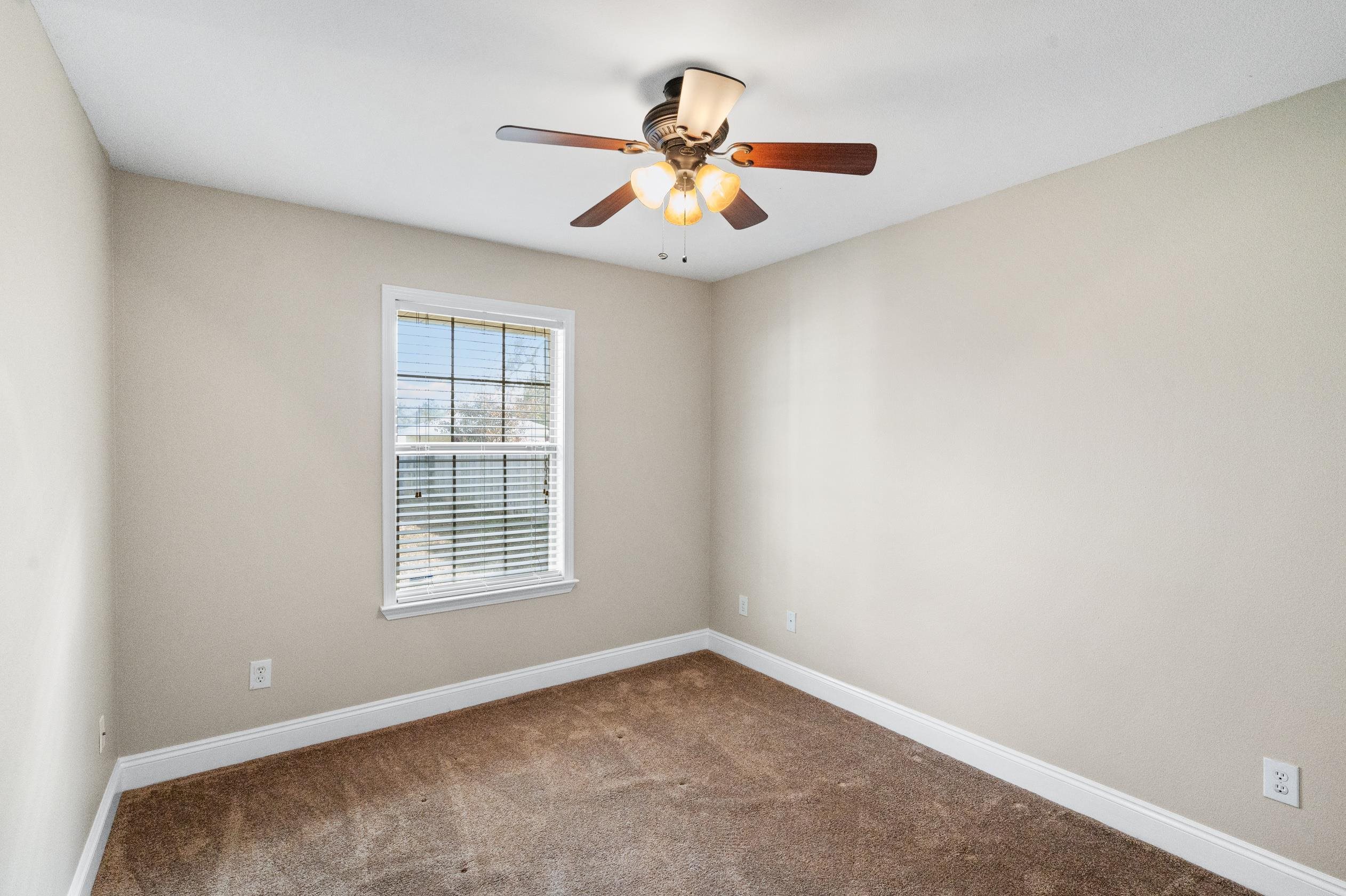 306 Amberlee Court Foley, AL 36535 - Photo 22 of 34