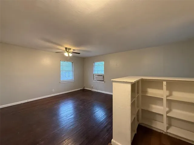 $750 | 4815 Live Oak Street, Unit 10, Dallas, TX 75204