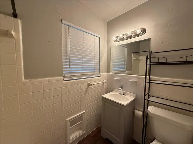$750 | 4815 Live Oak Street, Unit 10, Dallas, TX 75204