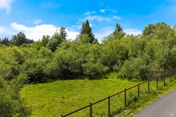 $550,000 | 10033 Mill Station Road, Sebastopol, CA 95472