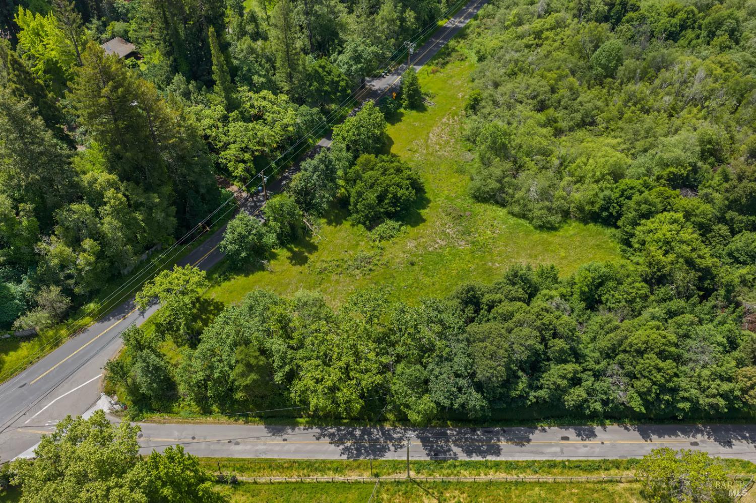 10033 Mill Station Road Sebastopol, CA 95472 - Photo 16 of 21