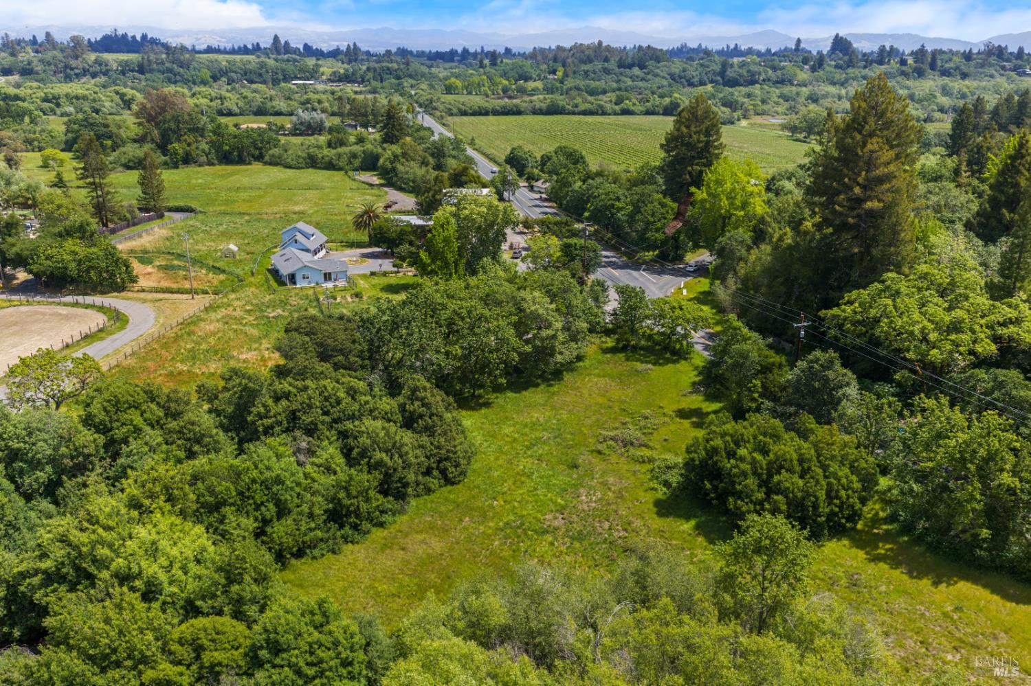 10033 Mill Station Road Sebastopol, CA 95472 - Photo 17 of 21