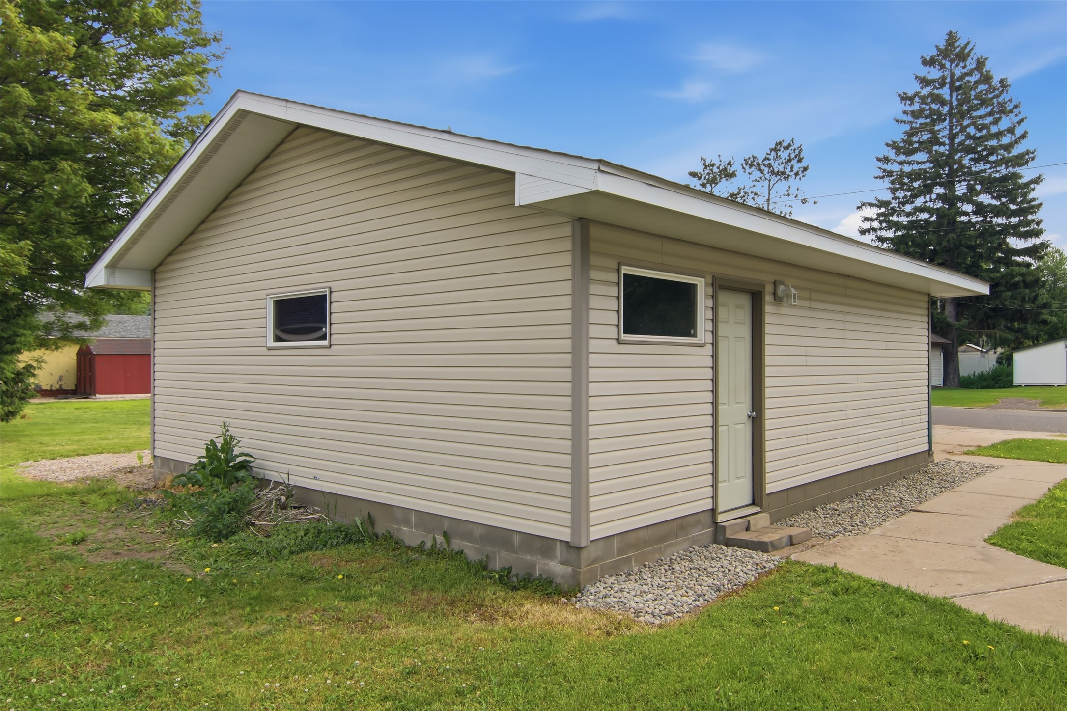 23 East Schneider Street Rice Lake, WI 54868 - Photo 33 of 38