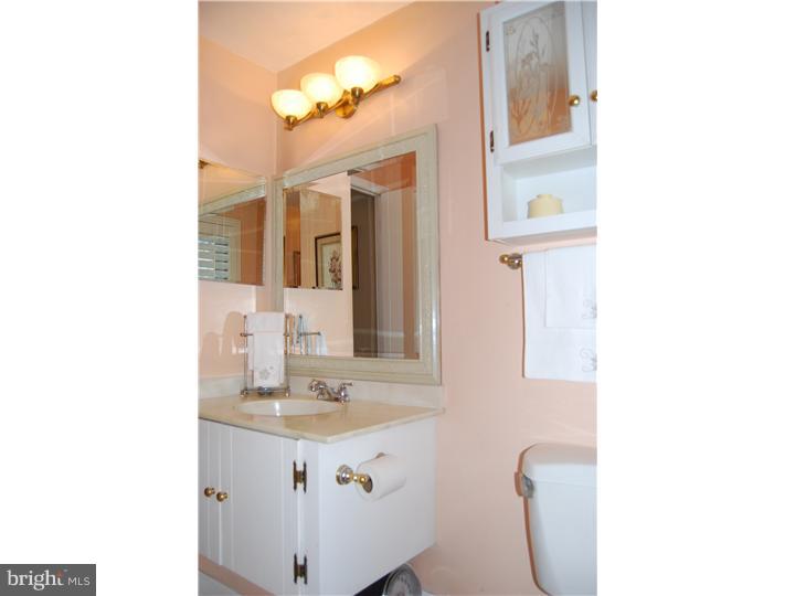 160 Oxford Road Delran, NJ 08075 - Photo 17 of 22